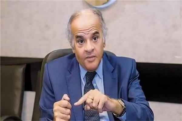 بسبب جون إدوارد.. ممدوح عباس متحفظ بشان دعم الزمالك ماليًا الفترة الحالية